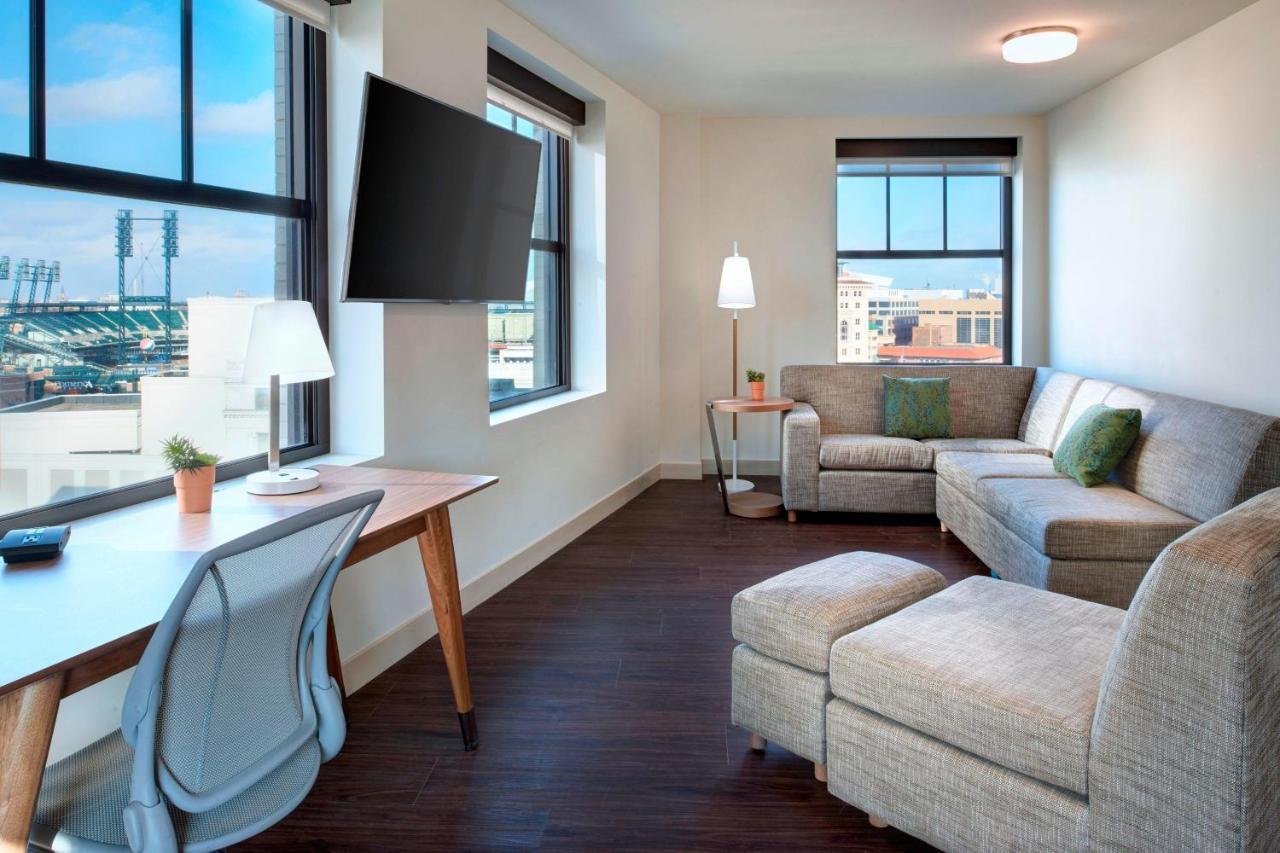 Hotel Element Detroit At The Metropolitan Exterior foto